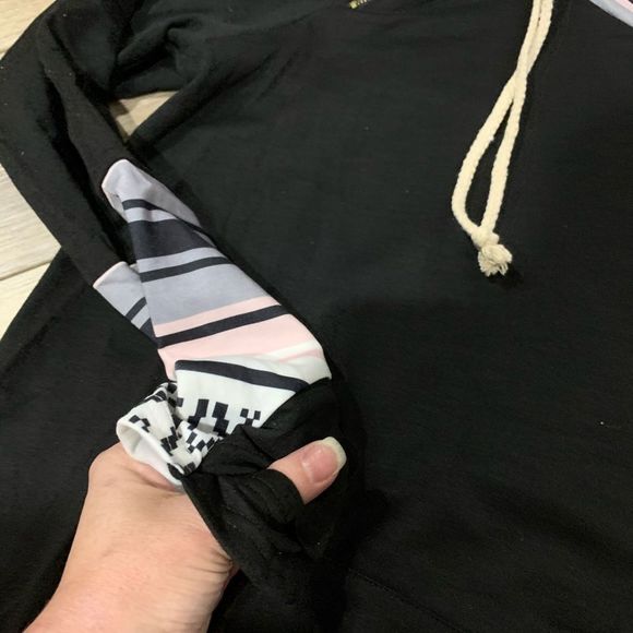 Aztec - Thumb hole, double hood, long sleeve hoodie - Picture 5 of 7